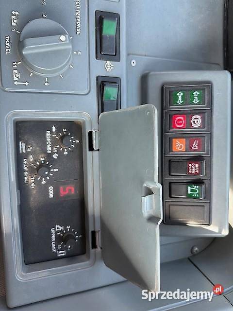 Case 7220 Magnum 4x4 Ukł. ham. do przyczep hydraul.
 Szklarnia