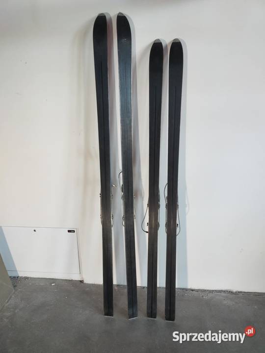 Narty Zakopane czerwone Rysy 2 komplety KF72 Kraków