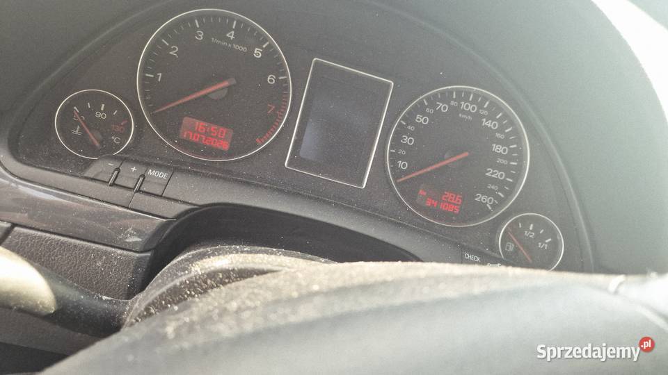 Audi A4 B6 18 Benzyna 2002 Uszkodzony silnik nie Łódź sprzedam