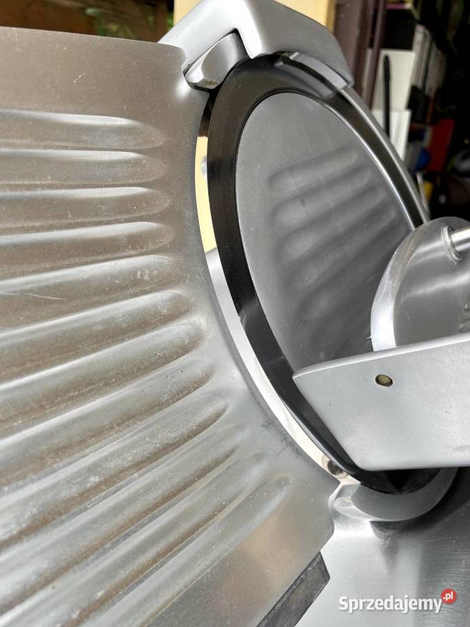 Krajalnica przemysłowa do wędlin i sera