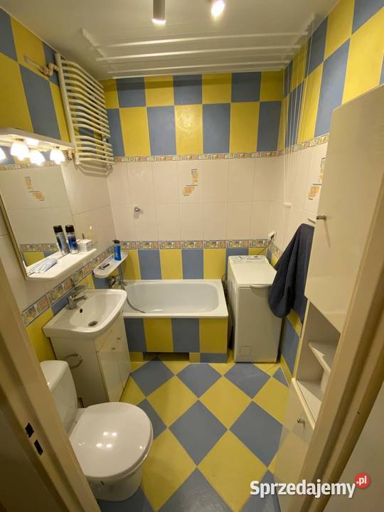 Wynajmę kawalerkę 34m z Balkonem Barwinek Kielce