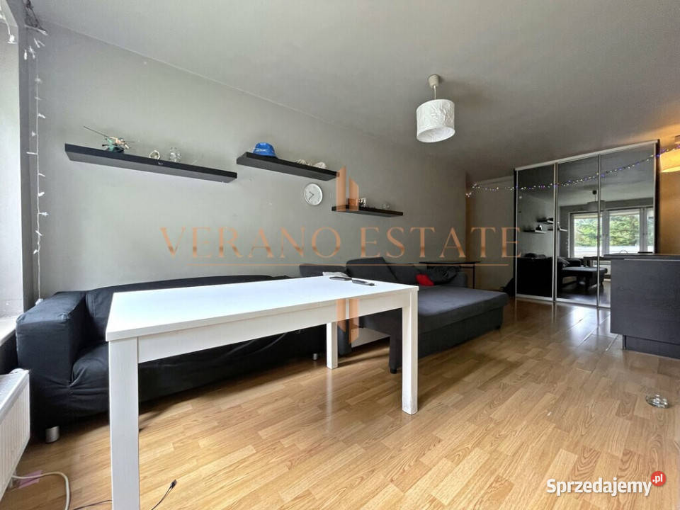 Dwustronne 3 Pok Balkon Garaż 2006 r Liczba pokoi 3 Piaseczno