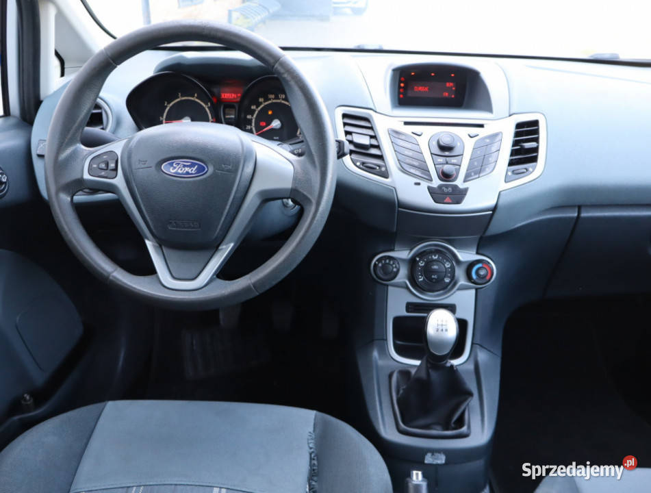 Ford Fiesta 125 manualna mazowieckie Piaseczno