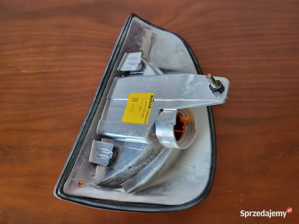 Mercedes 123 Kierunkowskaz BOSCH pomorskie