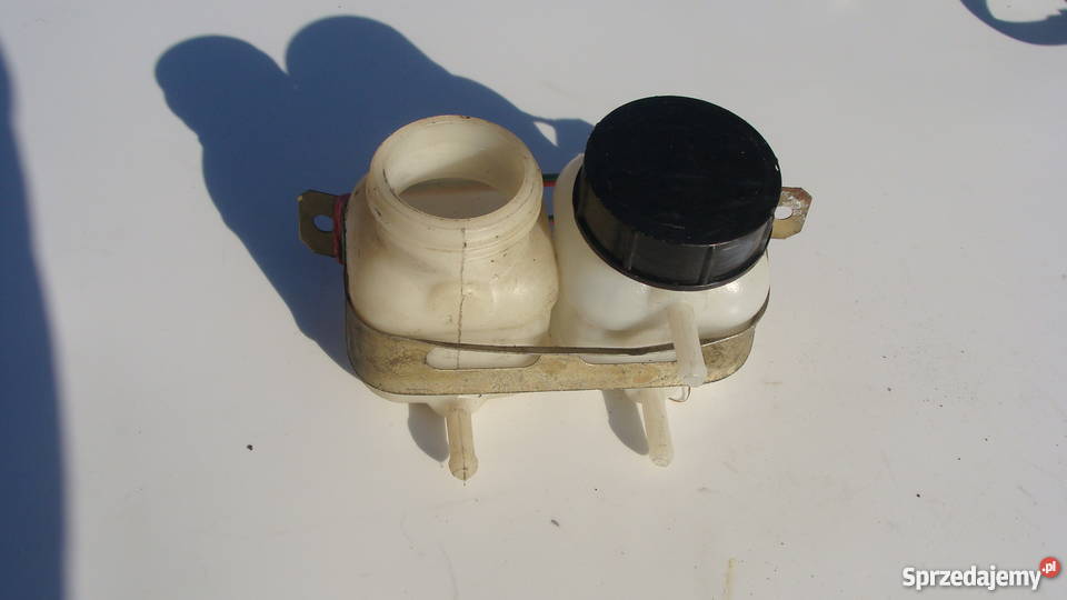 Nowy zbiorniczek z obejmą Polonez Borewicz Ryki