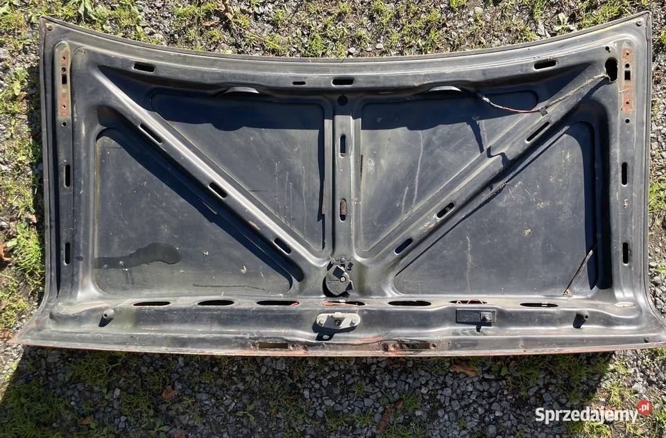 Klapa bagażnika Mercedes W123 240D dolnośląskie