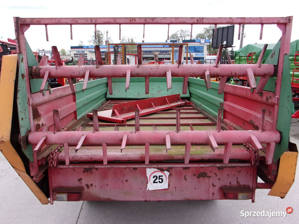 Rozrzutnik obornika przyczepa 30 tony dostępny w