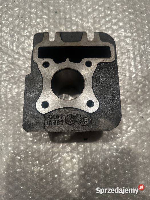 Cylinder Piaggio LIBERTY ZIP OEM 10487 V484 Poznań