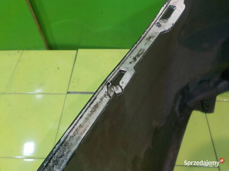 TOYOTA PRIUS II 15 B 07 VVTI HB 5D zderzak przod Suków