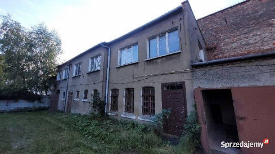 Działka zabudowana budynkami produkcyjno Śmigiel