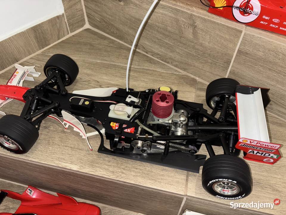 Ferrari F2005 Deagostini silnik spalinowy RC Malarstwo