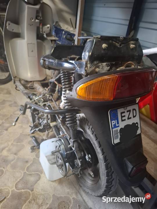 Skuter Bajaj spirit niesprawny Rok produkcji 2006 Motocykle, skutery, quady sprzedam