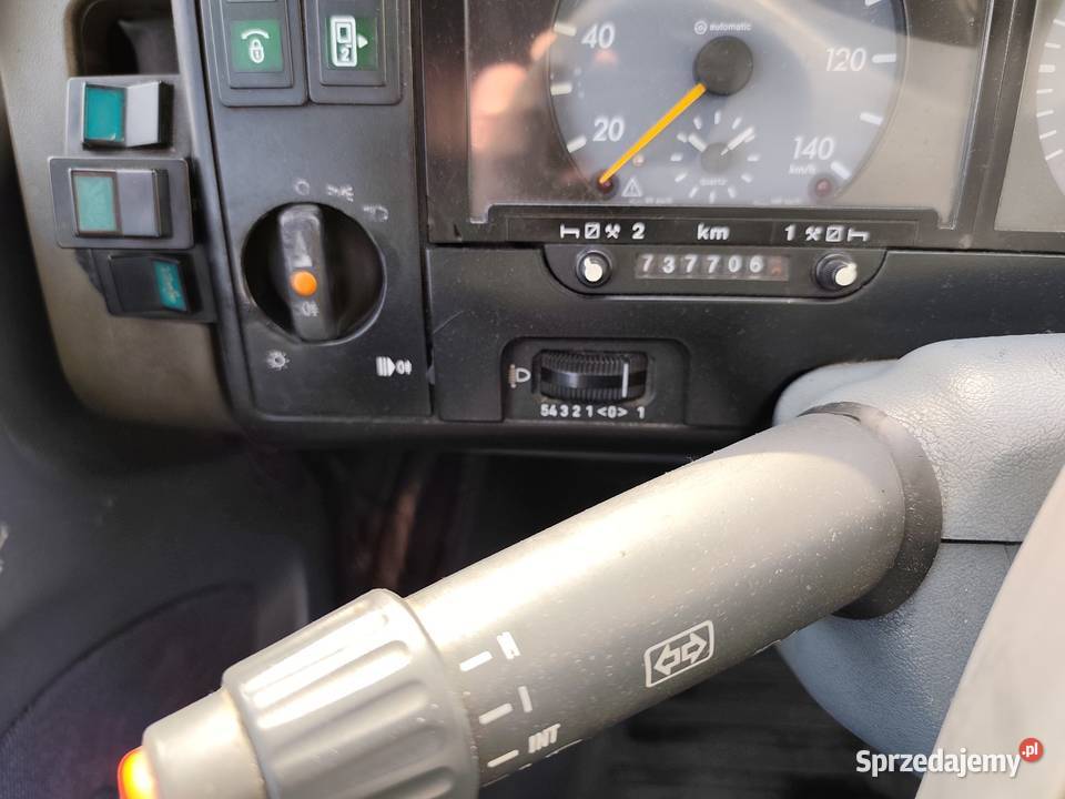 Autobus Mercedes Vario 814 nieuszkodzony Inowrocław