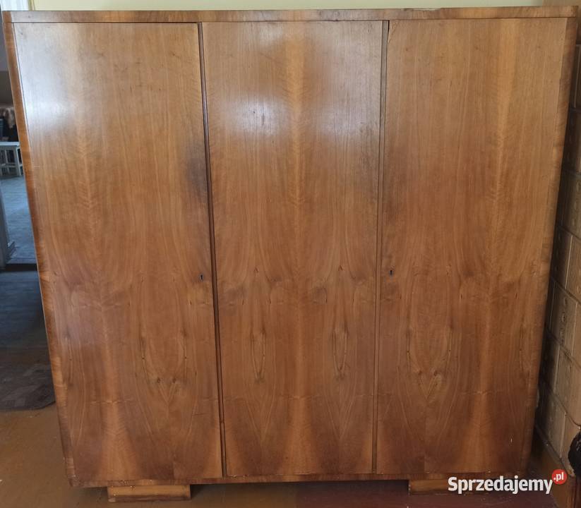 2 duże szafy z okresu PRL 180x180x60 ok 50