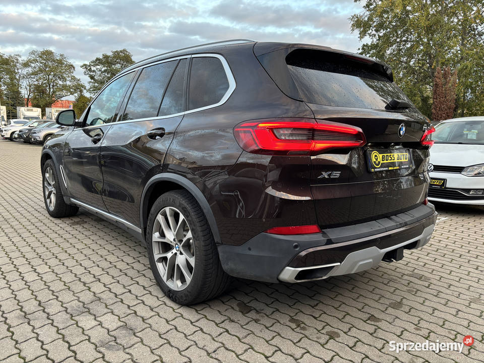 BMW X5 2019 czarny Warszawa