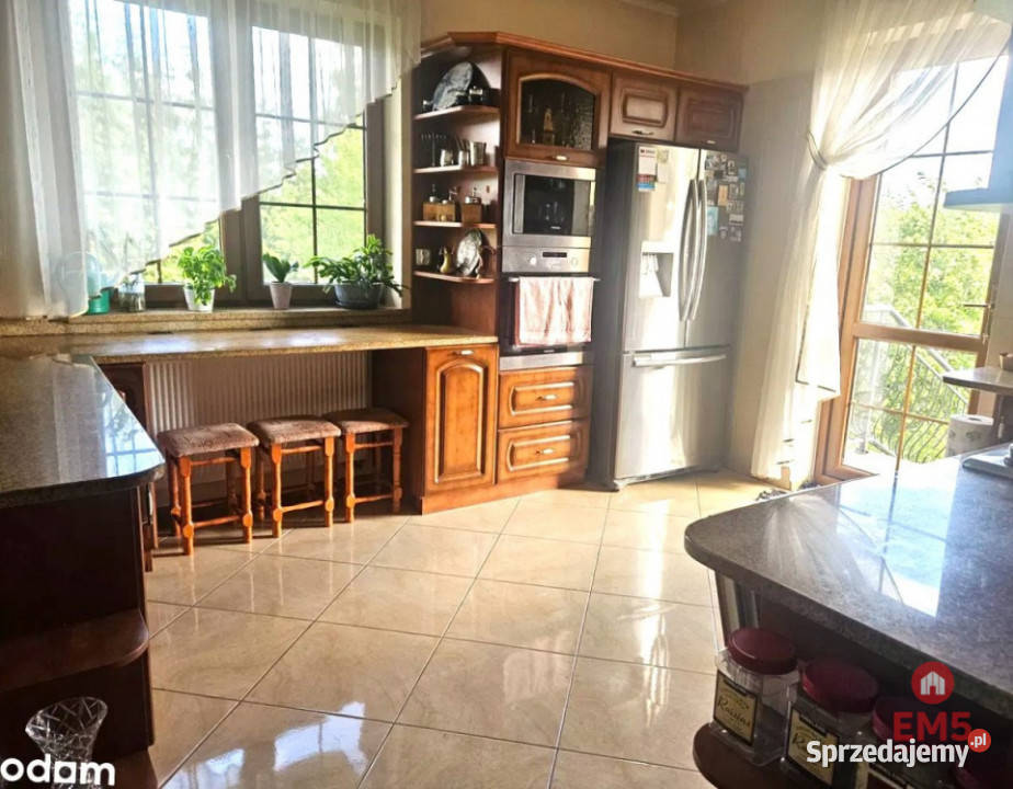 sprzedaży domu wolnostojącego 5200m2 Słupie