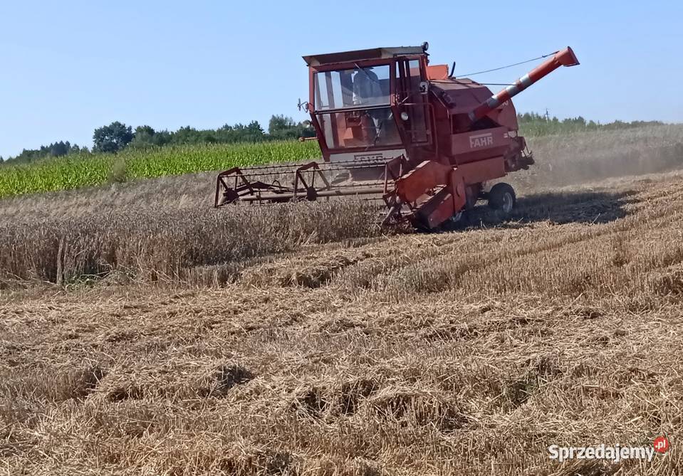 Kombajn zbożowy Fahr M900 Latyczyn