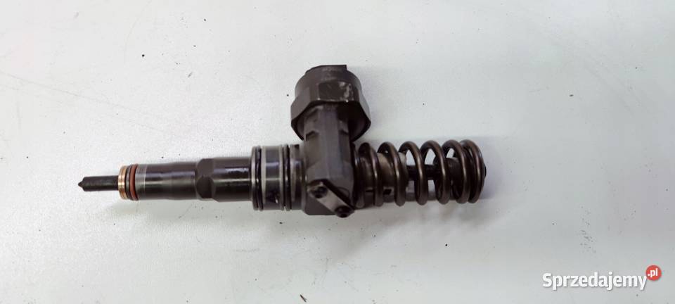 POMPOWTRYSKIWACZ AUDI VW 19 TDI 038130073F USZK Przystajń
