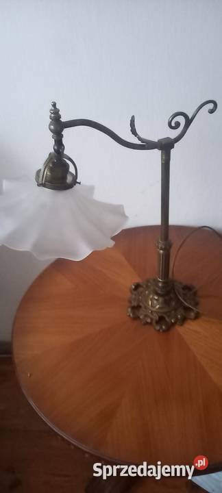 Secesyjna bogato zdobiona lampka z mosiądzu Skierniewice sprzedam