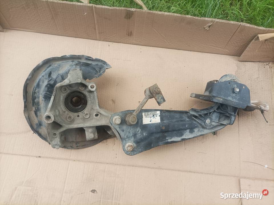 Audi A3 8P quattro zwrotnica wahacz prawa lewa Skoczów