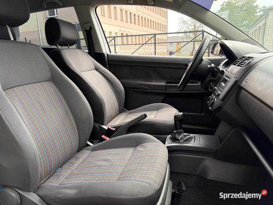Volkswagen POLO zamiana na motocykl benzyna 2006 manualna Motoryzacja Włodowice