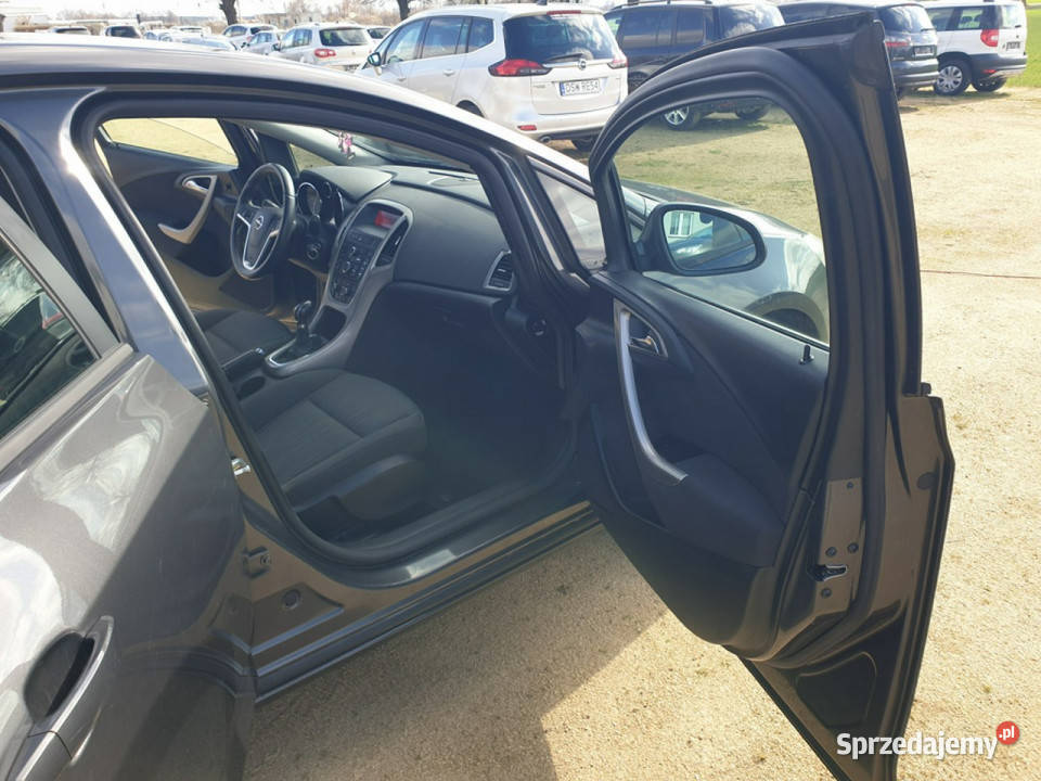 Opel Astra OPEL ASTRA 14 120 Klima Elektryka kurtyny powietrzne Strzegom sprzedam