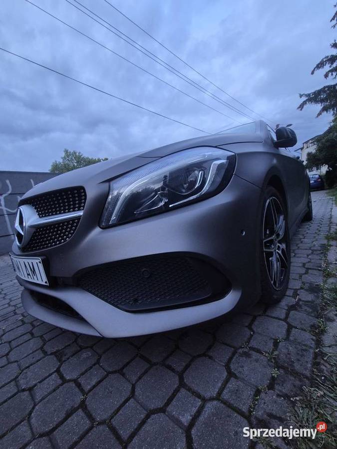 MercedesBenz Aklasa180d 7GDCT AMG line 43