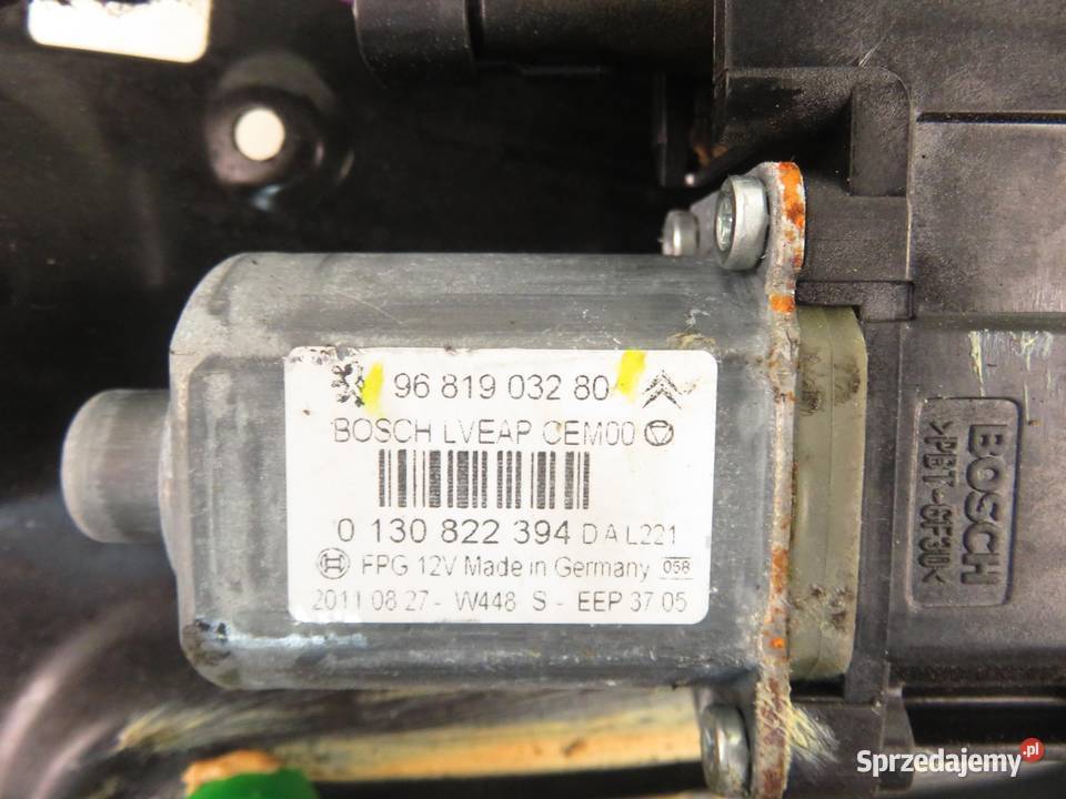 PODNOŚNIK SZYBY PRAWY TYLNY PEUGEOT 308 CC