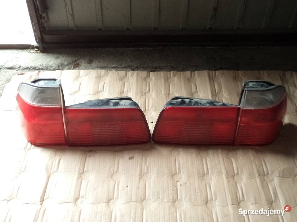 Lampy tył BMW E39 kombi touring biały kierunek Wieluń