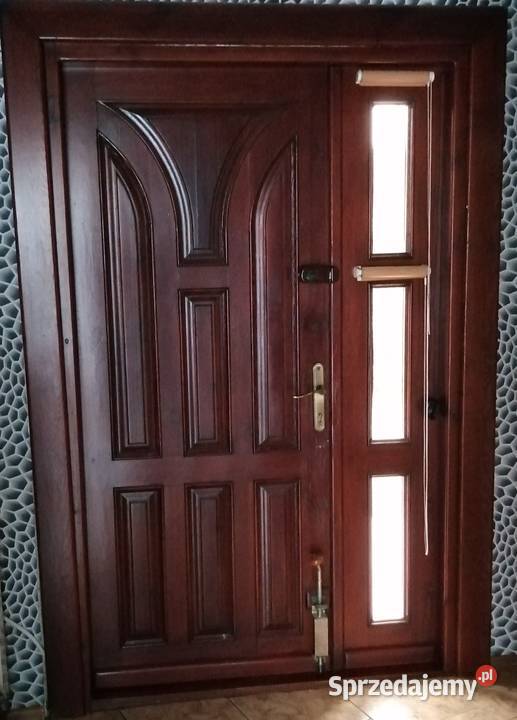 Drzwi zewnętrzne drewniane Łańcut