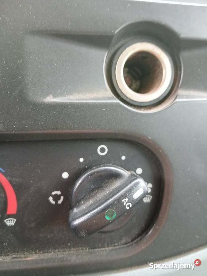 Ford Transit doka 6osob skrzynia 2013r klima Hak