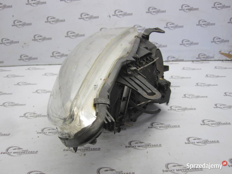RENAULT MEGANE III 11r lampa lewa przód ANGLIK osobowe Kielce