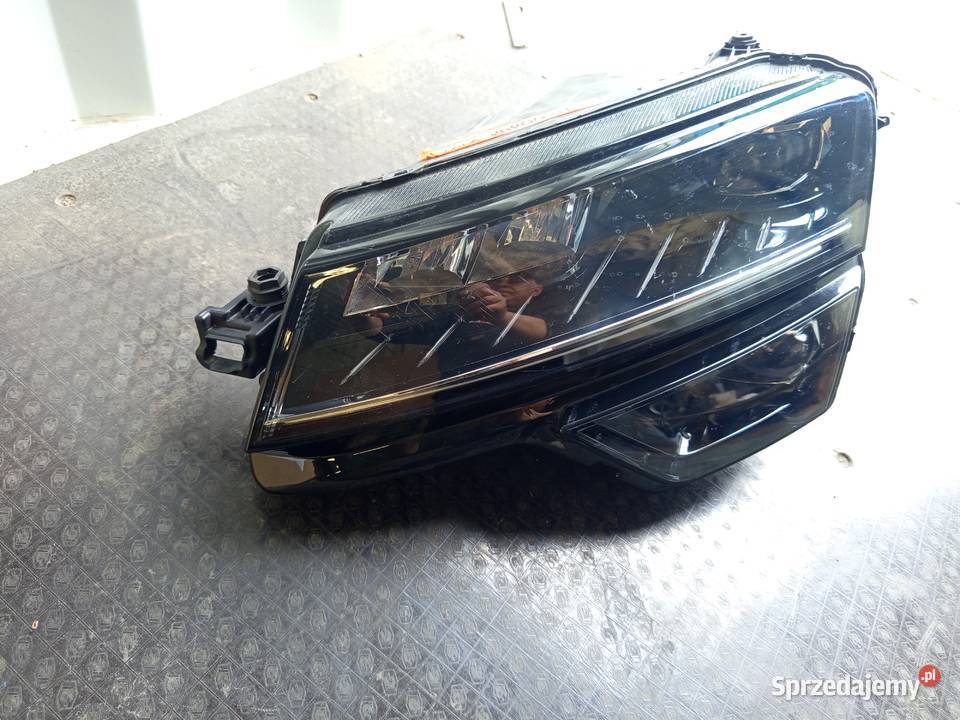 Reflektor lewy SKODA KAROQ orginal podkarpackie Rzeszów