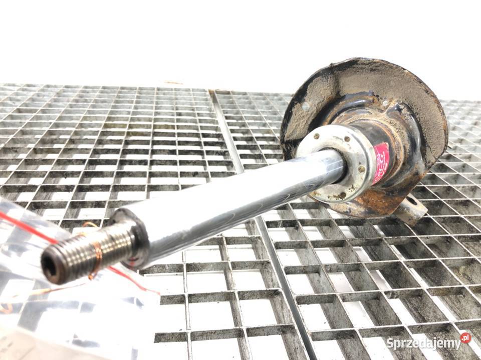 AMORTYZATOR PRAWY PRZÓD VW PASSAT B6 19 Kombi