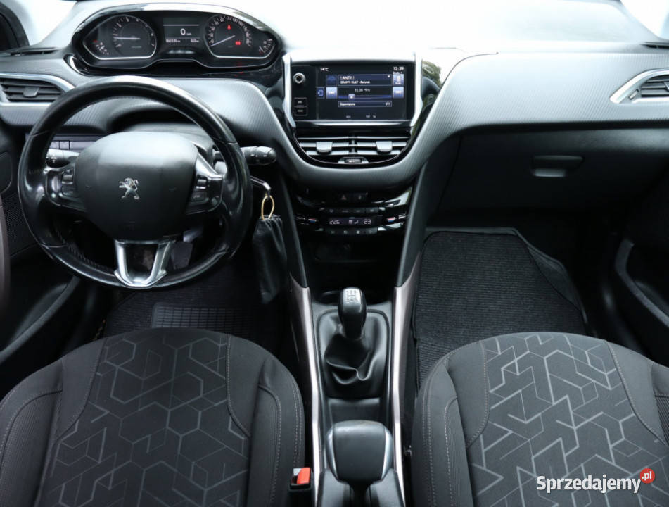 Peugeot 2008 12 PureTech Piaseczno sprzedam