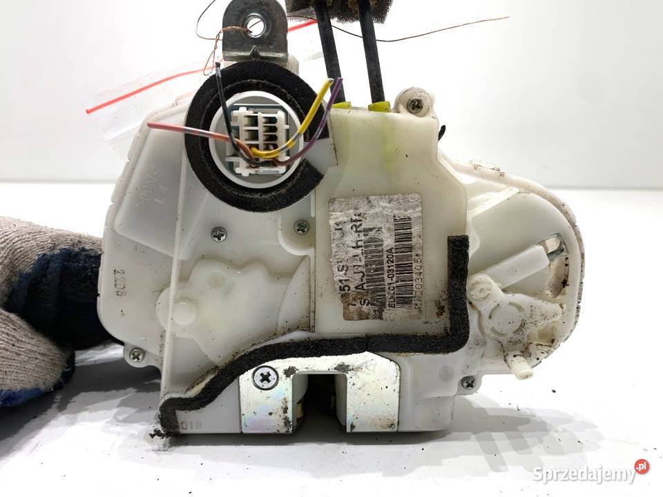 ZAMEK DRZWI LEWY TYŁ HONDA CRV III SUV