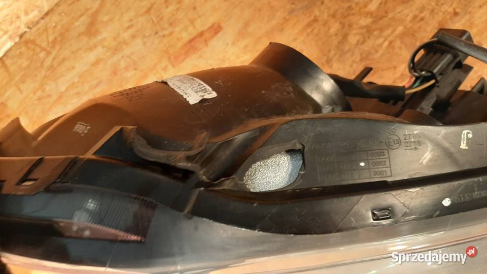 RENAULT KOLEOS I REFLEKTOR LAMPA LEWA PRZÓD Lampy przednie wielkopolskie Nowy Tomyśl