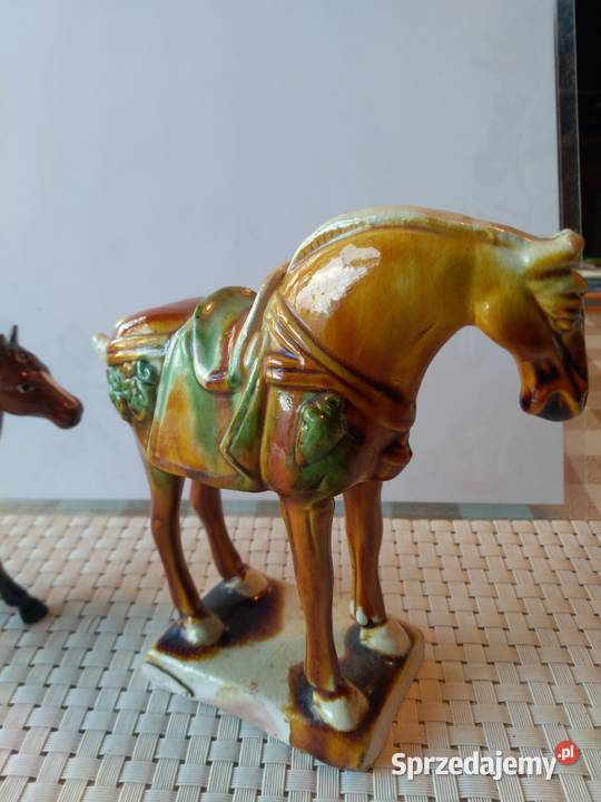 figurki koni porcelana Puszczew