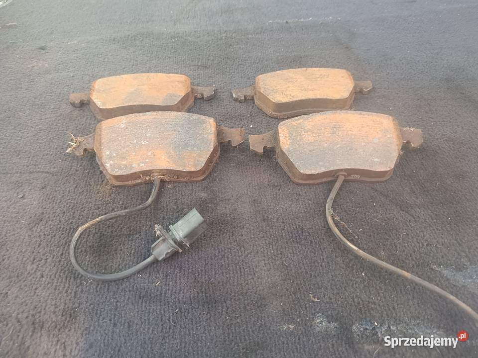 Klocki Z Czujnikami Przód Akron Audi A4 B5 FL Myszków