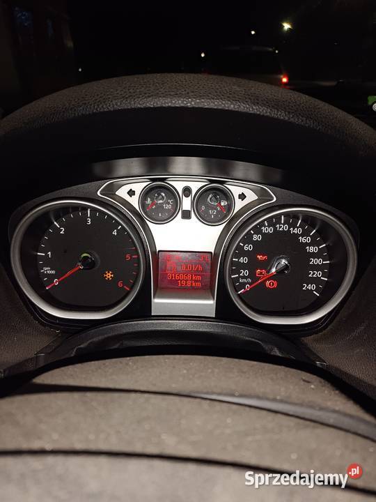 Sprzedaż zamienię Forda cmaxa sprzedam