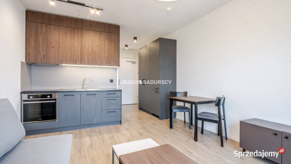 Mieszkanie do wynajęcia 2453m2 3 pokoje Kraków