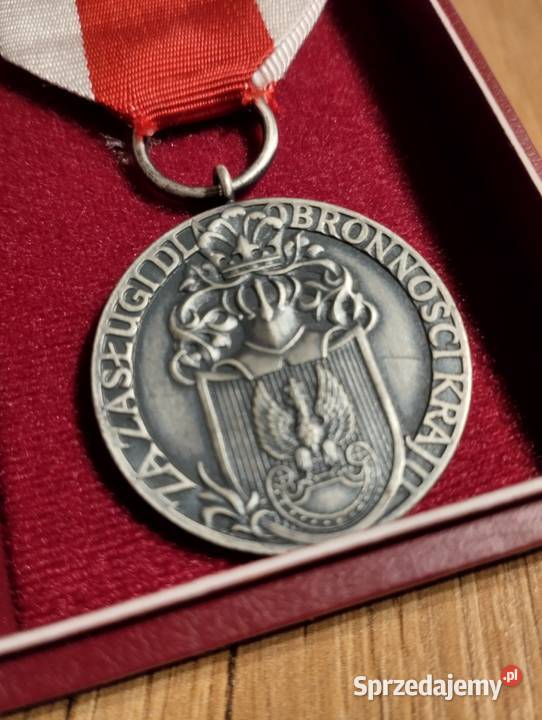 Medal Srebrny RP Zasługi Obronności Kraju Antyki, Sztuka, Kolekcje wielkopolskie Poznań