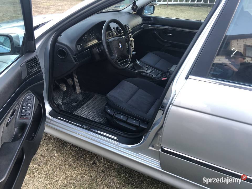 BMW E39 520i 150 1998 Michałów