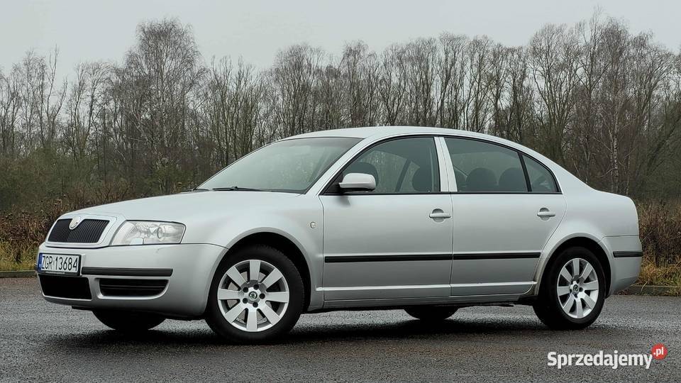 Skoda Superb 28 V6 manual zabdany 193KM Gryfino