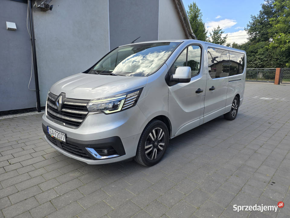 Samochód RENAULT Trafic SPACECLASS Premium 20 Kampery Czarne sprzedam