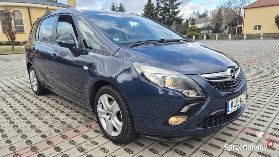 ZAFIRA 14 140 7 OSOBOWA OPŁACONA Rzeszów