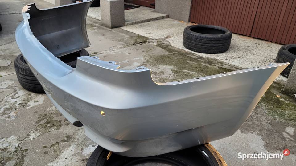 Zderzak tylny 335d 335i BMW E92 E93 Titansilber osobowe Zderzaki Żuklin sprzedam