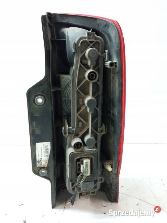 LAMPA TYŁ LEWA EU USZKODZONA 01358250080E
