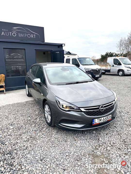 Sprzedam Opel Astra K 2018r serwisowany w ASO Tomaszów Lubelski