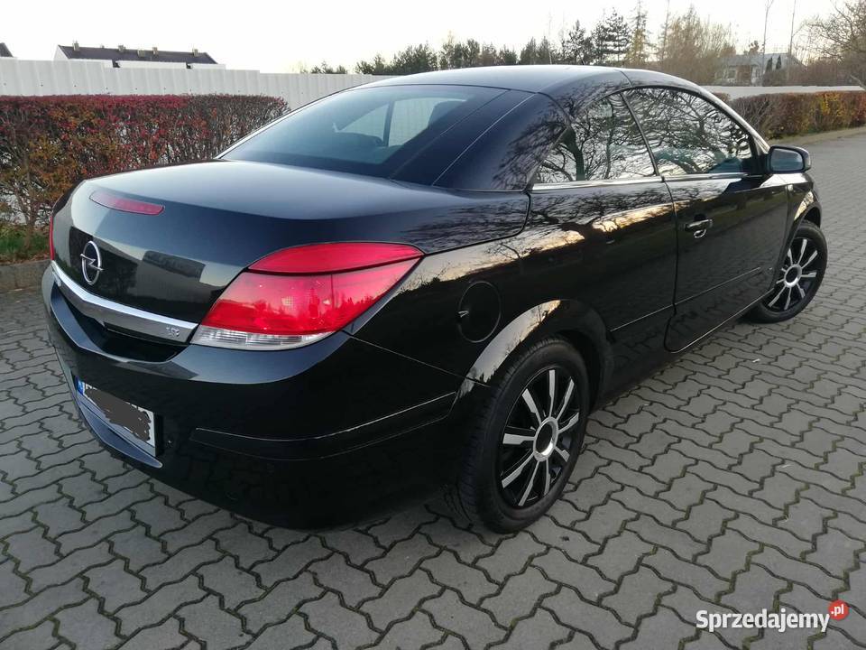 Opel Astra coupecabrio 2008r 120KM pomorskie Malbork